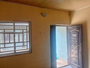 For Rent: One-Bedroom and Parlor Apartment Gaadi Layout Makurdi